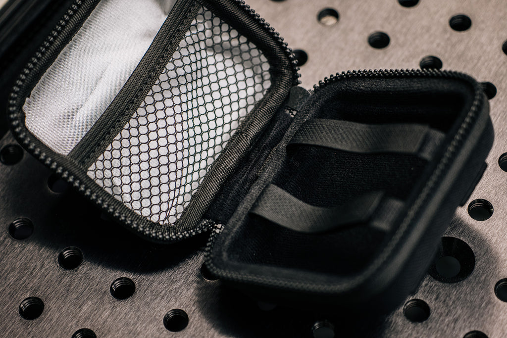 CARRY CASE